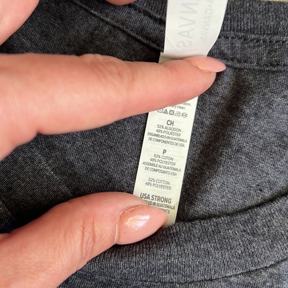 Be Pretty Graphic Tee - Picture 3 of 4